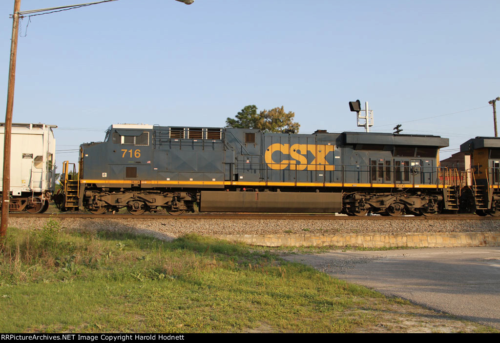 CSX 716